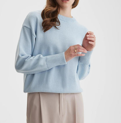 Women's Knitted Style Sweater Round Neck Soft Material
