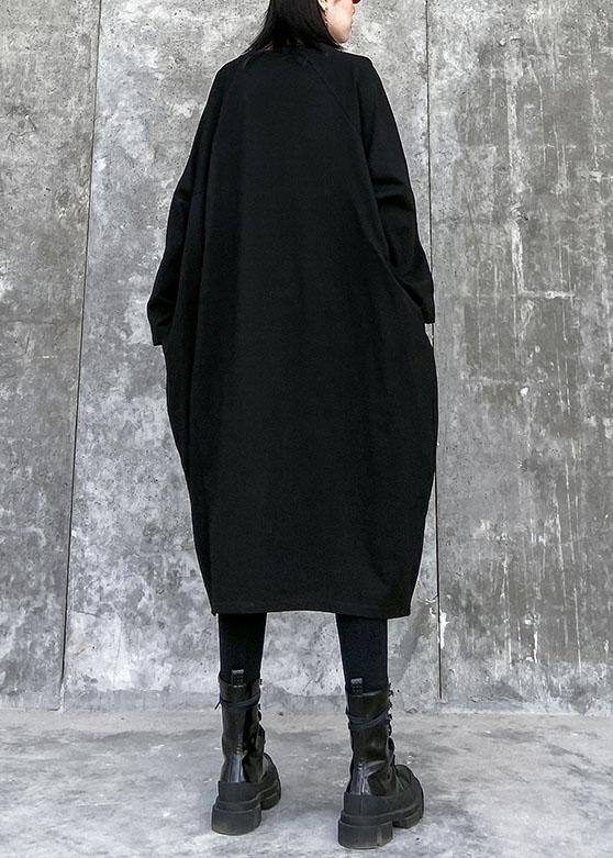 Women's Light Dress with O-neck and Pockets
