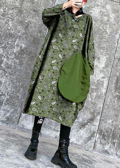 Women's Light Dress with O-neck and Pockets