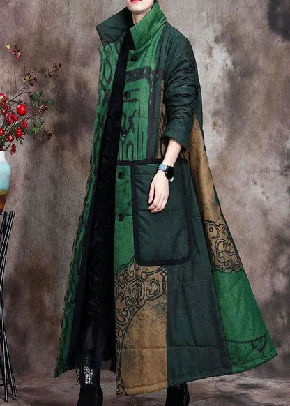Women's Long Winter Coat With Print And Pockets For Colder Months