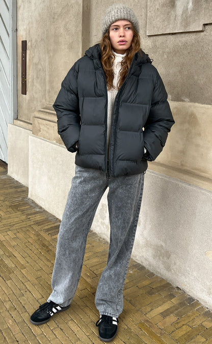 Women's Long Winter Jacket Quilted Polyester With Stylish Protection