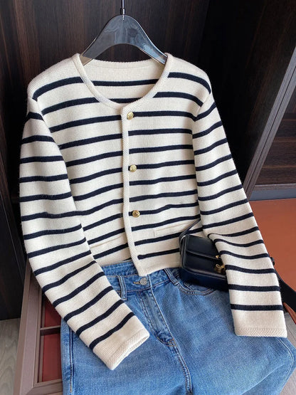Women's Long-sleeved Cardigan Knitted Casual