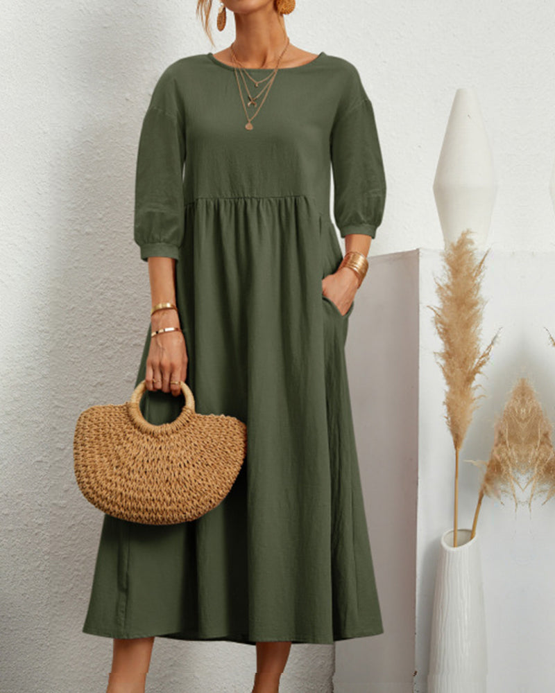Women's Midi Dress With Round Neckline And Lateral Hemline