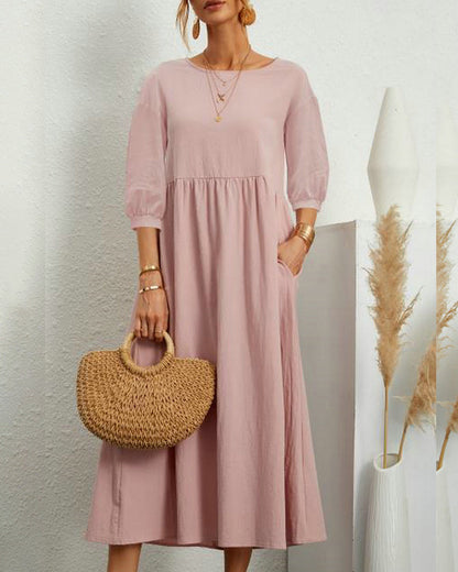 Women's Midi Dress With Round Neckline And Lateral Hemline