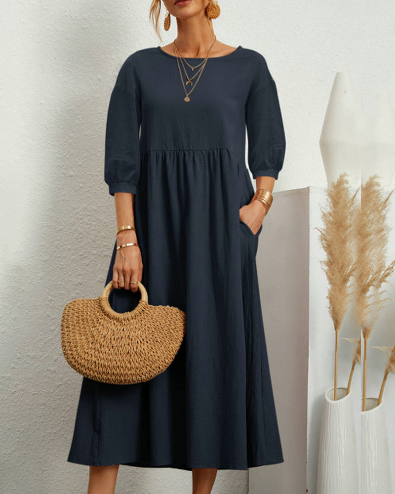 Women's Midi Dress With Round Neckline And Lateral Hemline