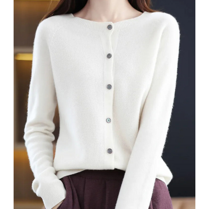 Women's O-neck Wool Cardigan for Winter Look