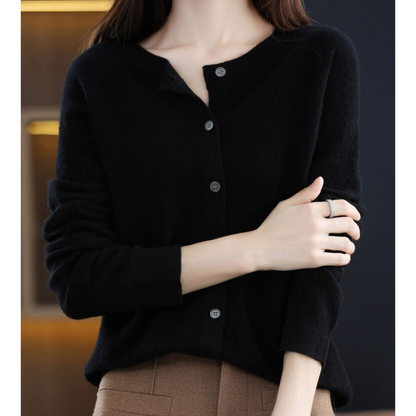 Women's O-neck Wool Cardigan for Winter Look
