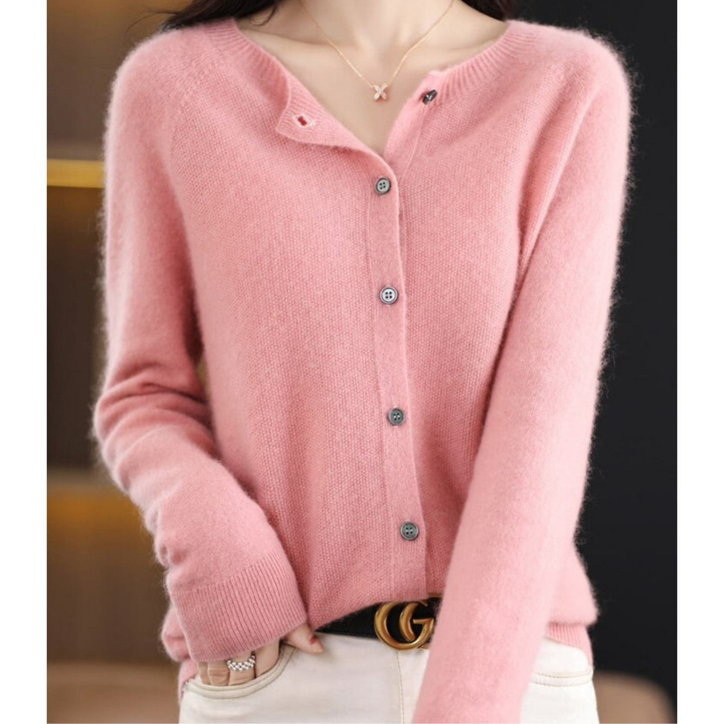 Women's O-neck Wool Cardigan for Winter Look