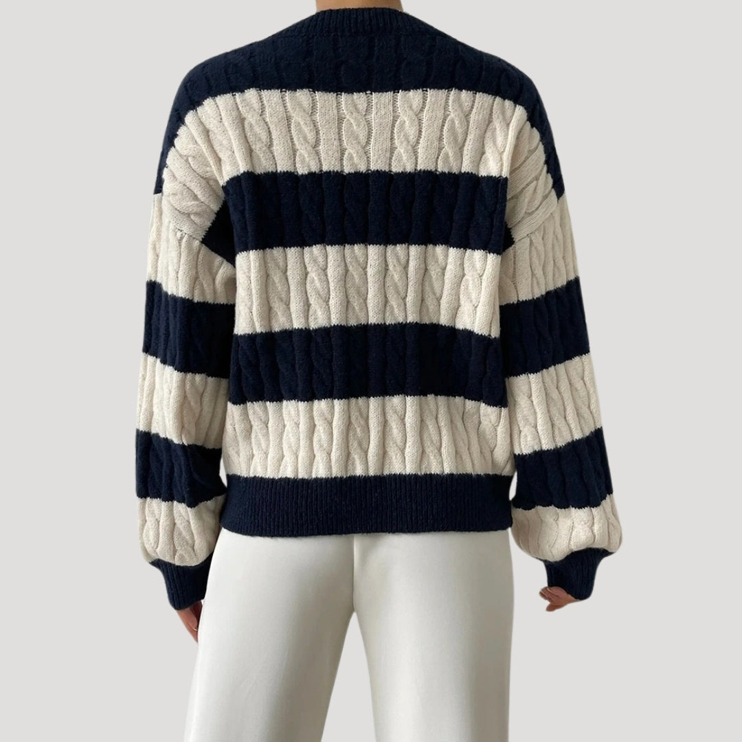 Women's Oversized Knitted Sweater with V-Ring