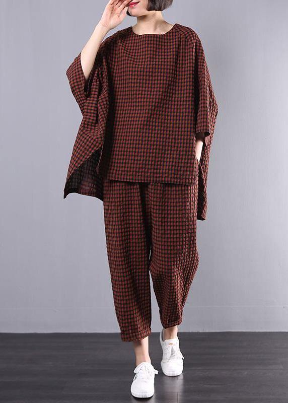 Women's Plus Size Blouse and Pants Set in Checkered Pattern