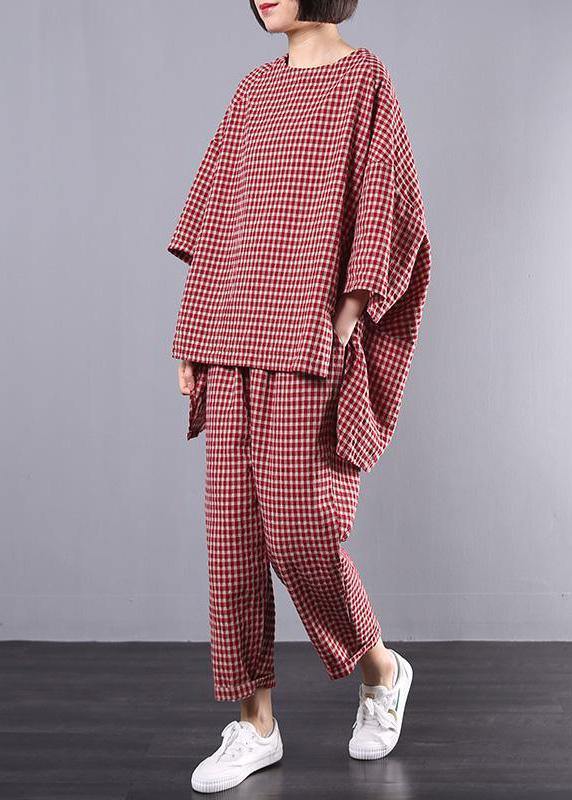 Women's Plus Size Blouse and Pants Set in Checkered Pattern