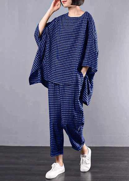 Women's Plus Size Blouse and Pants Set in Checkered Pattern
