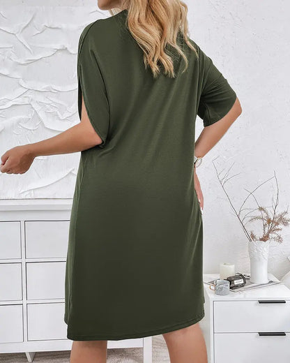Women's Refined Dress with V-Ausschnitt and Modern Style