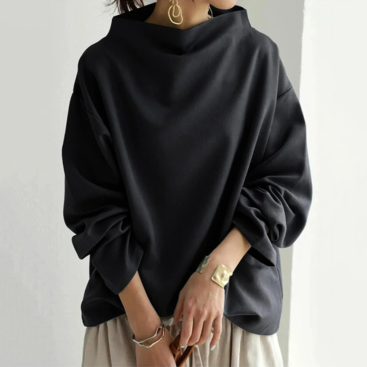 Women's Round Neck Sweatshirt Relaxed Fit