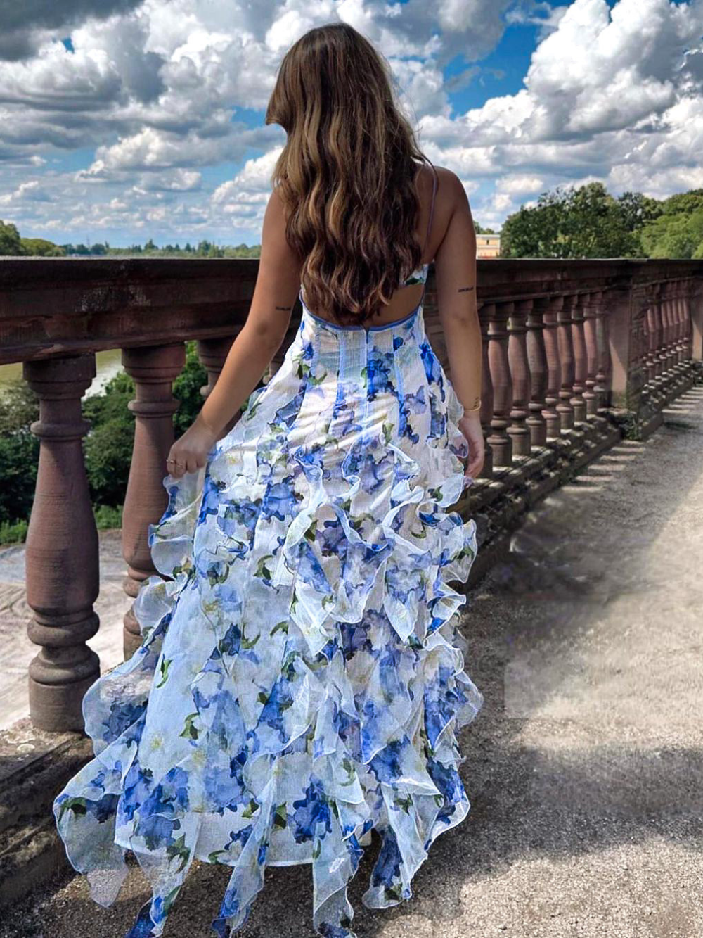 Women's Ruffled Floral Dress With Flowing Ruffles