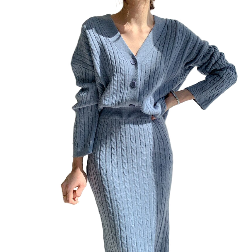 Women's Set Comfy Knitted Top and Long-Sleeved Skirt for Winter