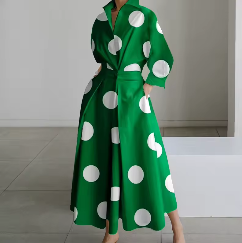 Women's Shirt Dress With Collar and Defined Waist