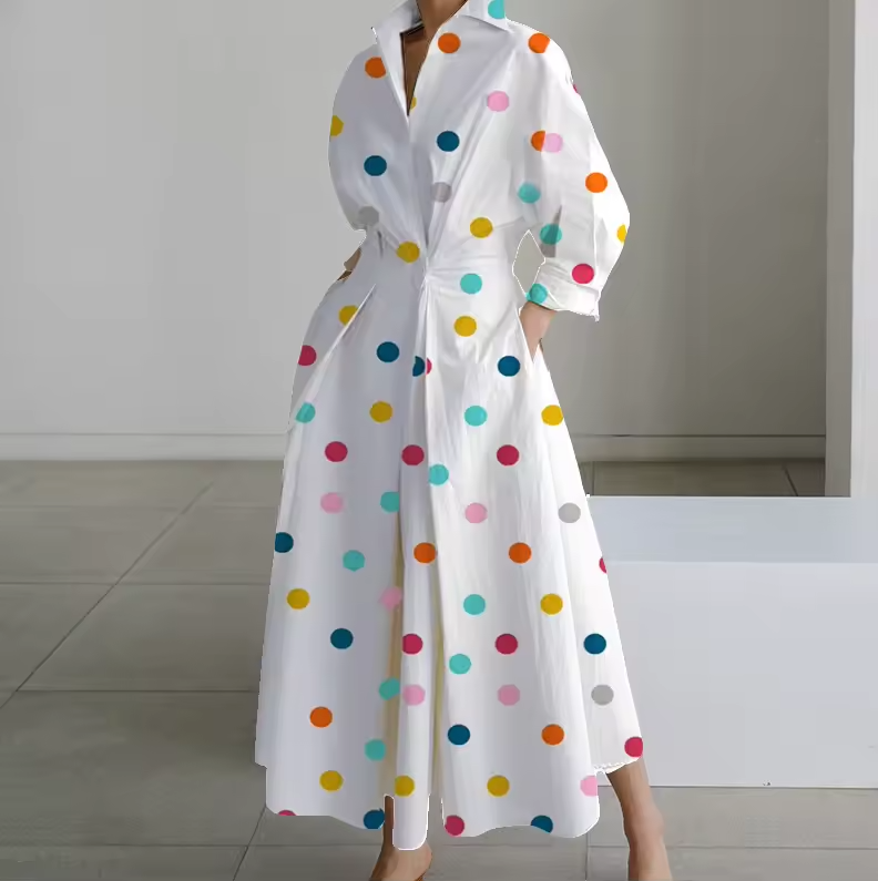 Women's Shirt Dress With Collar and Defined Waist