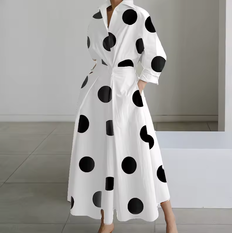 Women's Shirt Dress With Collar and Defined Waist