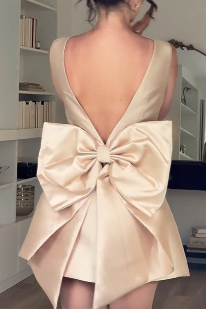 Women's Sleeveless Mini Party Dress with Bow Button