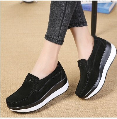 Women's Slip-On Moccasin Shoes