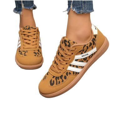 Women's Sneakers Casual with Modern Accent Details