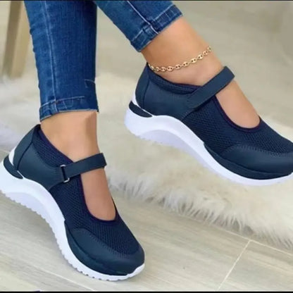 Women's Sneakers Knitted With Thick Sole Casual Shoes