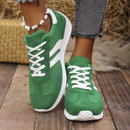 Women's Sneakers With Low Shoulder and Modern Design