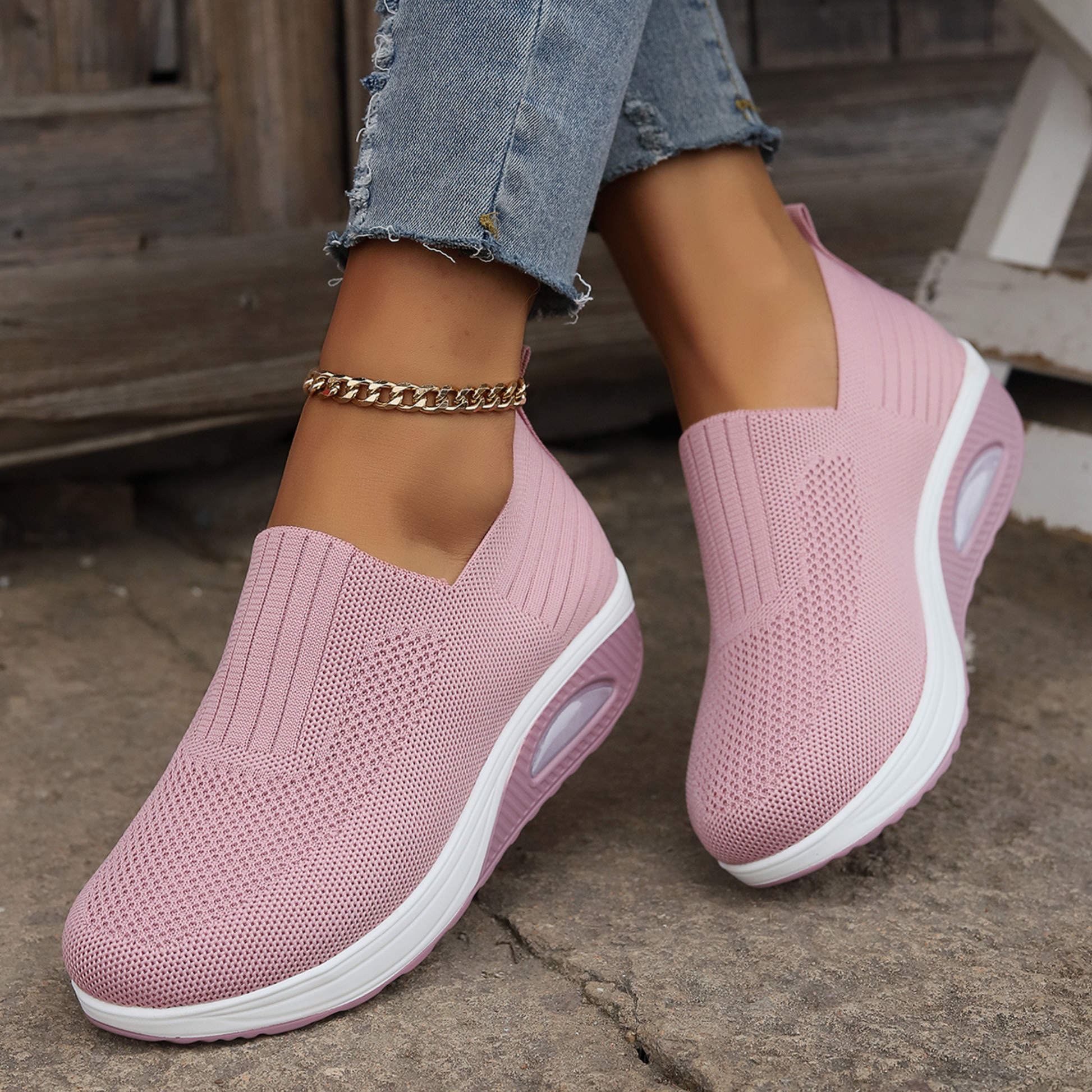Women's Sneakers with Orthopaedic Support