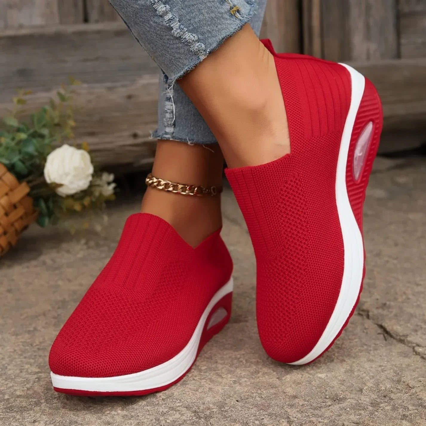 Women's Sneakers with Orthopaedic Support
