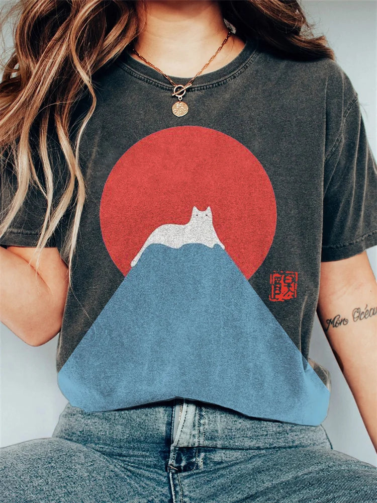 Women's T-shirt Casual with Japanese Mountain print