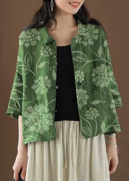 Women's Top with Peter Pan Collar and Pockets