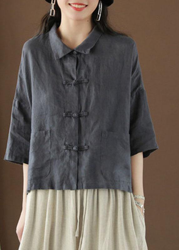 Women's Top with Peter Pan Collar and Pockets
