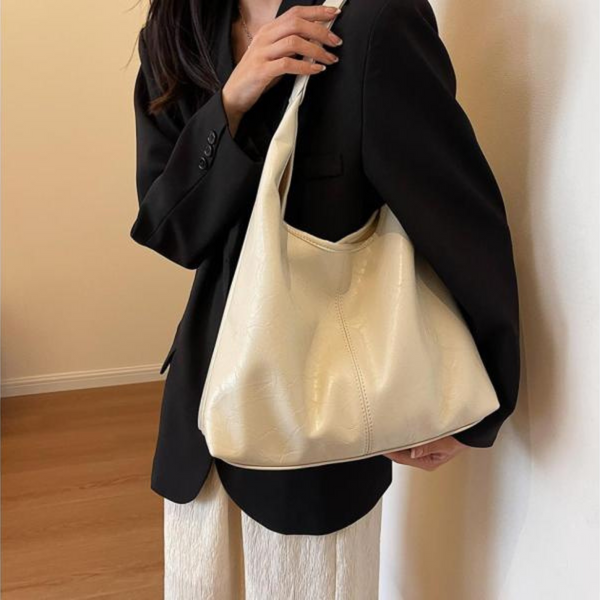 Women's Tote Bag Spacious Imitation Leather Stylish