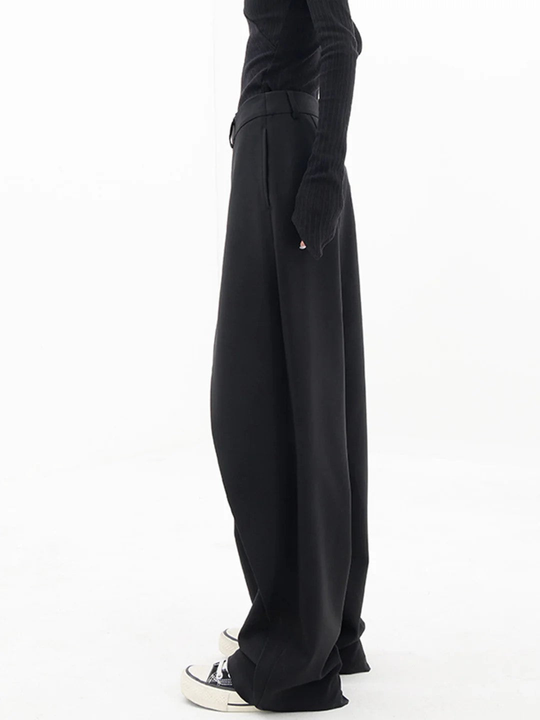 Women's Trousers Modern Fit Asymmetric Waistband Soft Breathable Material