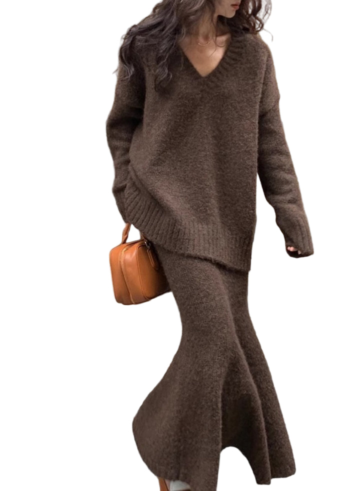 Women's Two-Piece Set Knitted Sweater and Maxi Skirt