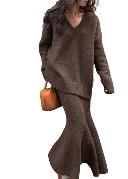 Women's Two-Piece Set Knitted Sweater and Maxi Skirt