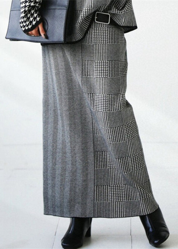 Women's Two-piece Set With Checked Knitted Sweater And Skirt