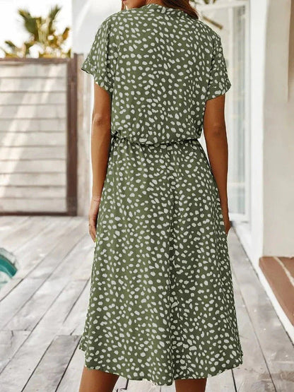 Women's Vintage Summer Dress With Mid Sleeves and Leopard Print