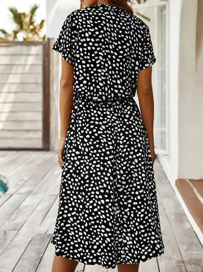 Women's Vintage Summer Dress With Mid Sleeves and Leopard Print
