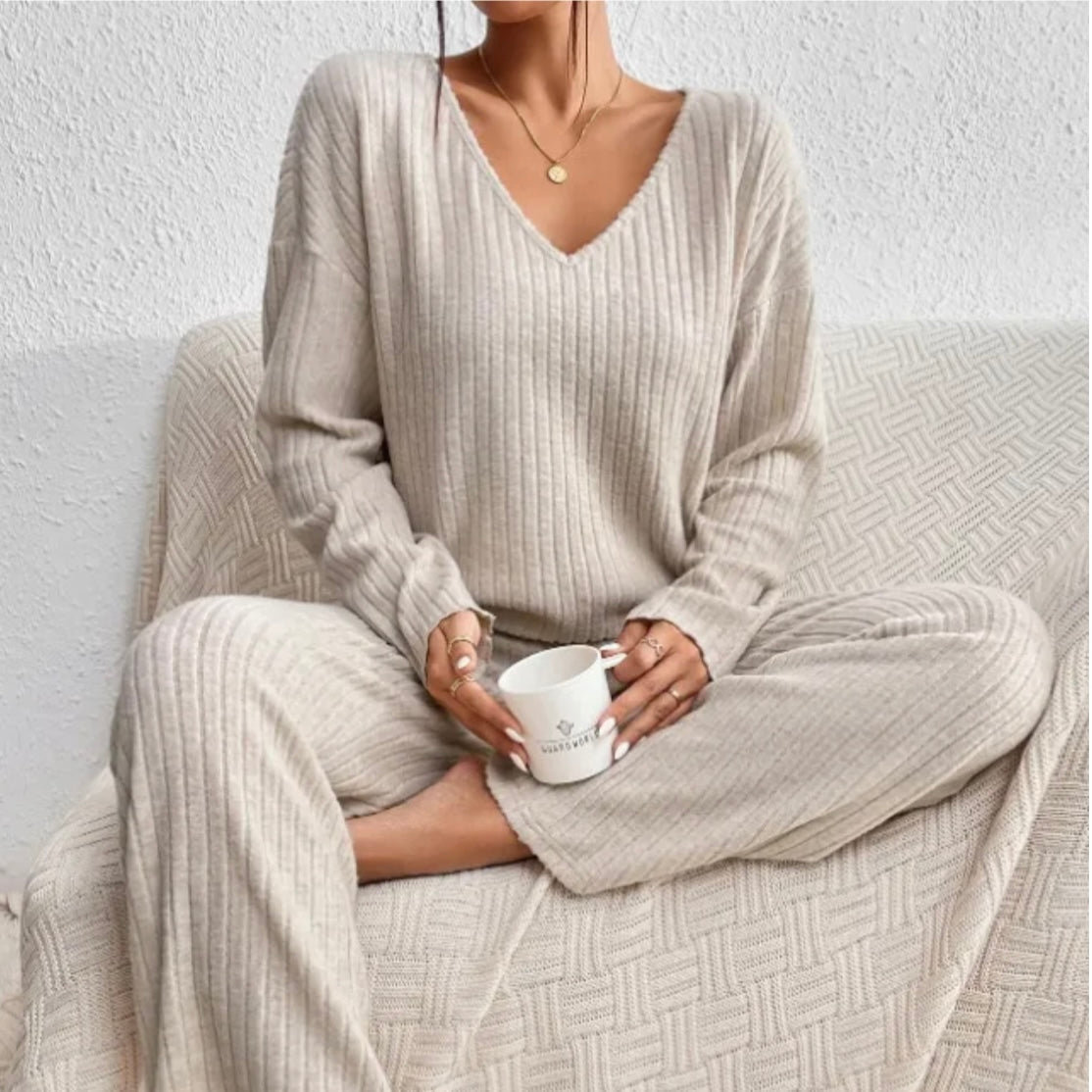 Women's Winter Set Two-piece Comfortable and Stylish