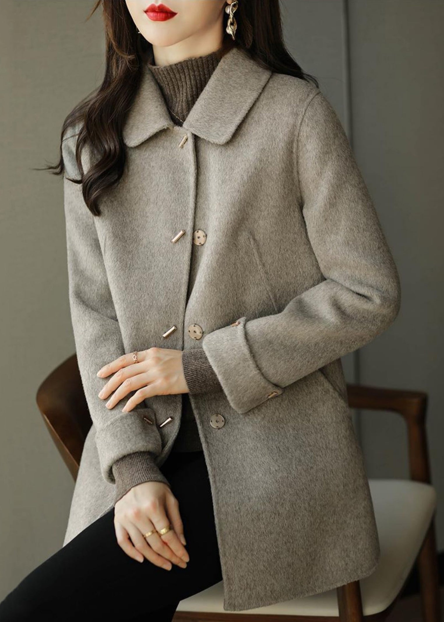 Women's Wool Jacket with Peter Pan Collar and Pockets