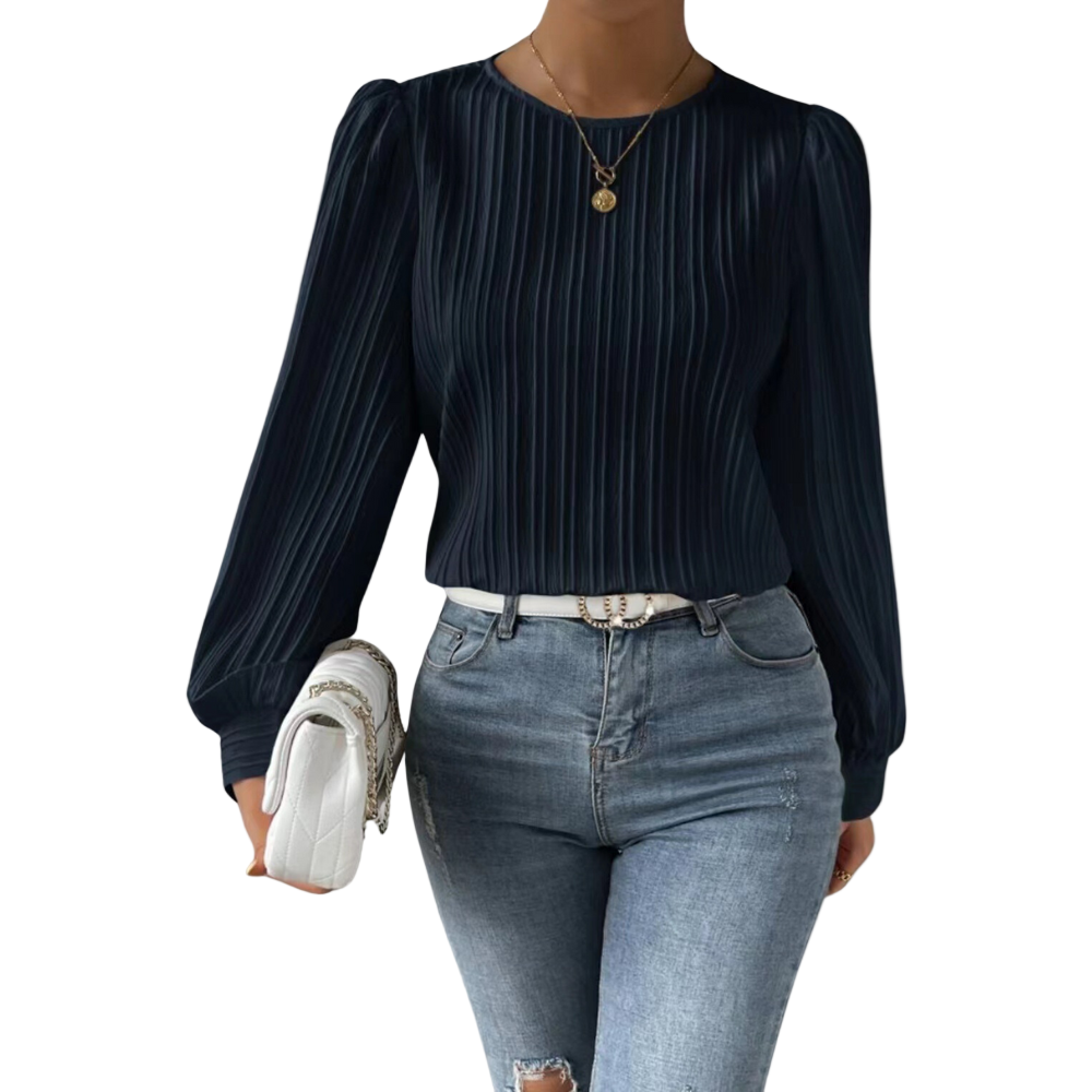Women's blouse with balloon sleeves and pleated details