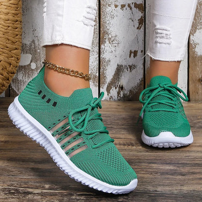 Women's breathable knitted trainers