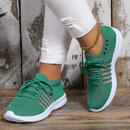 Women's breathable knitted trainers
