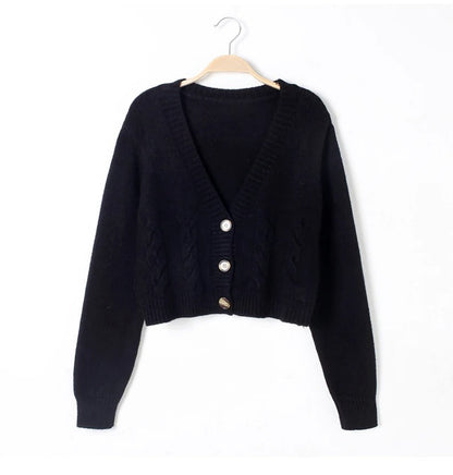 Women's cable-knit cardigan