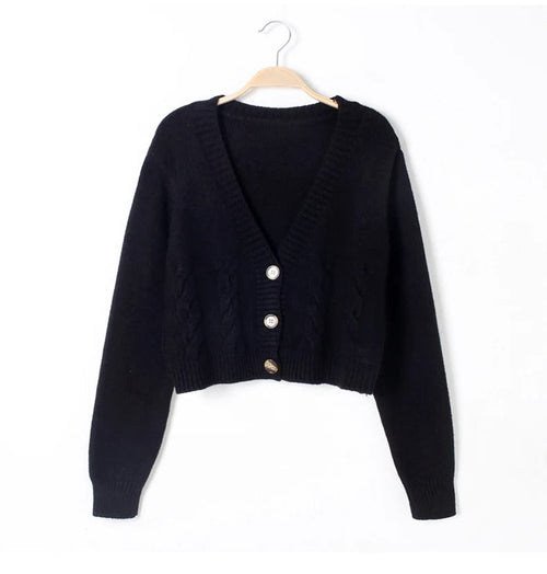 Women's cable-knit cardigan