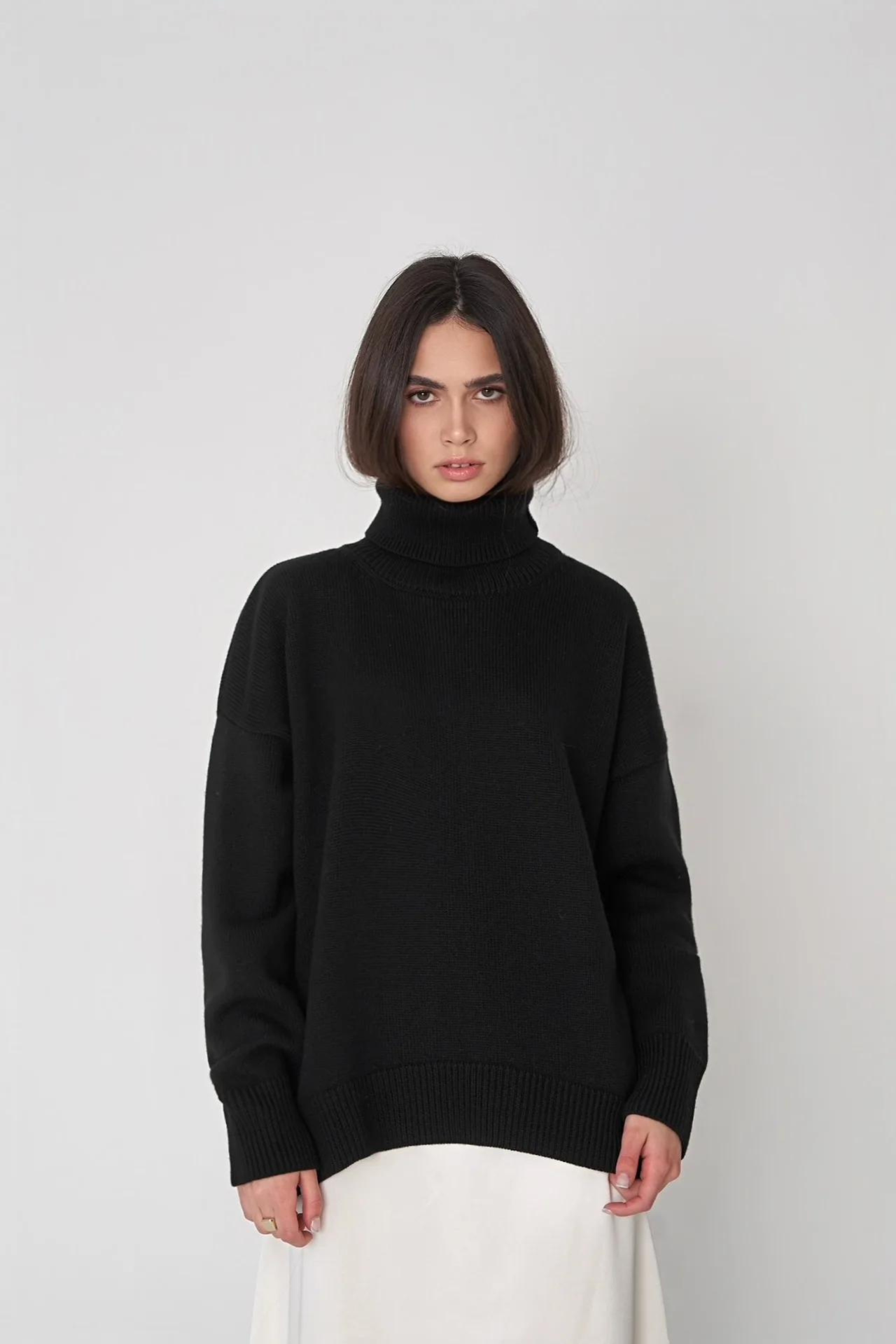 Women's high neck knitted jumper