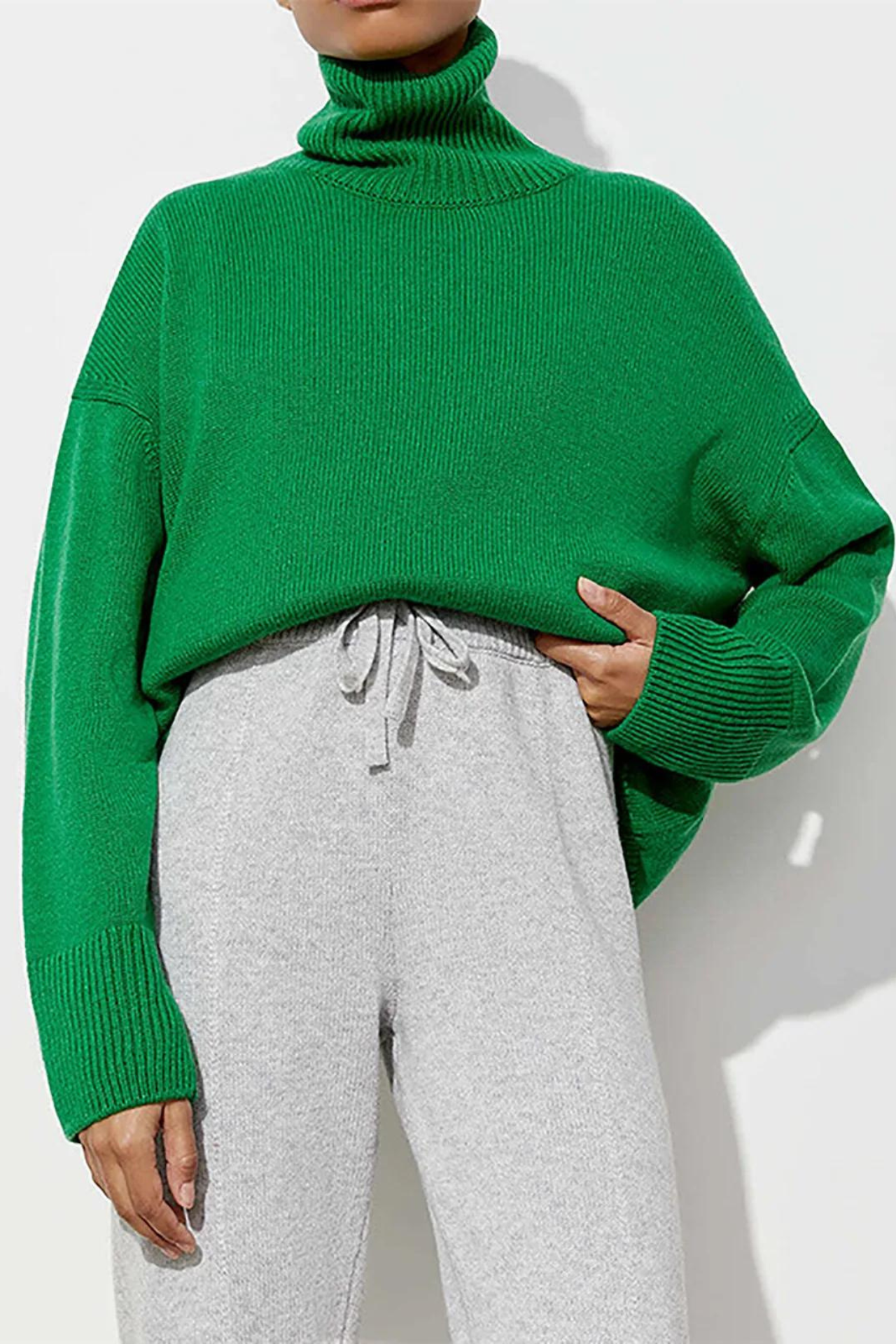 Women's high neck knitted jumper
