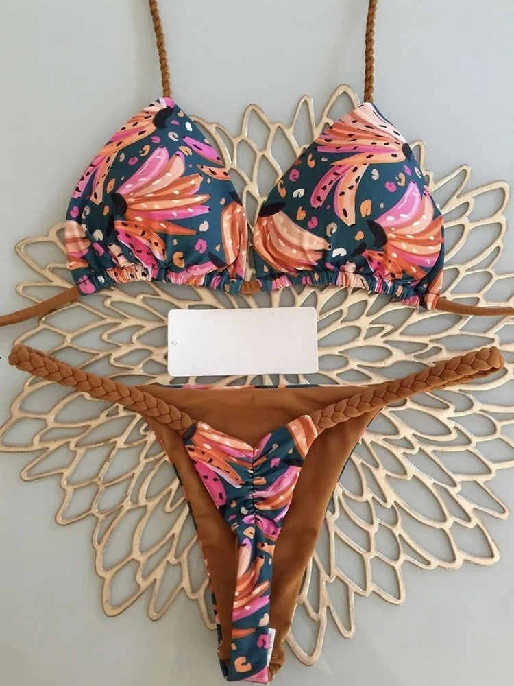 Women's high-waisted bikini set